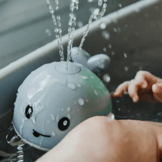 SplashWhale™ Bath Toy